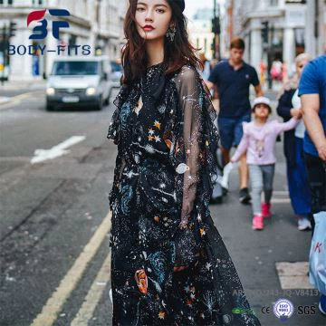 রাফেল ট্রিম স্টার প্রিন্ট জাল পোষাক