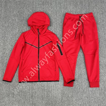 সরস Coture Tracksuit